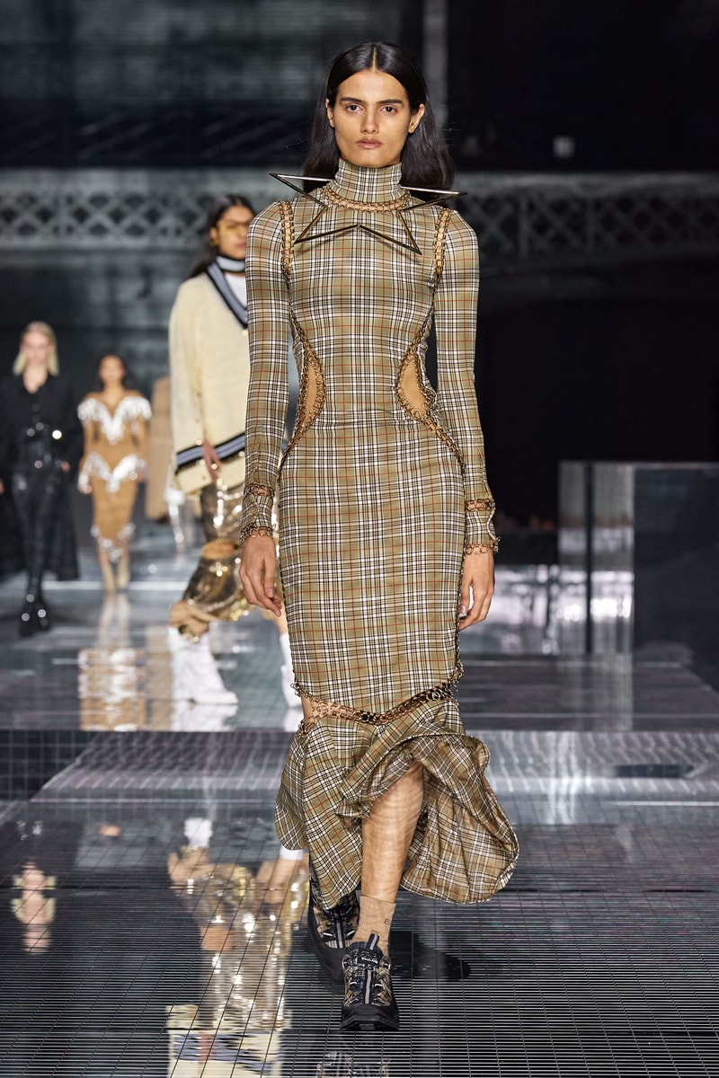 fall 2020 ready to wear burberry London fashion show