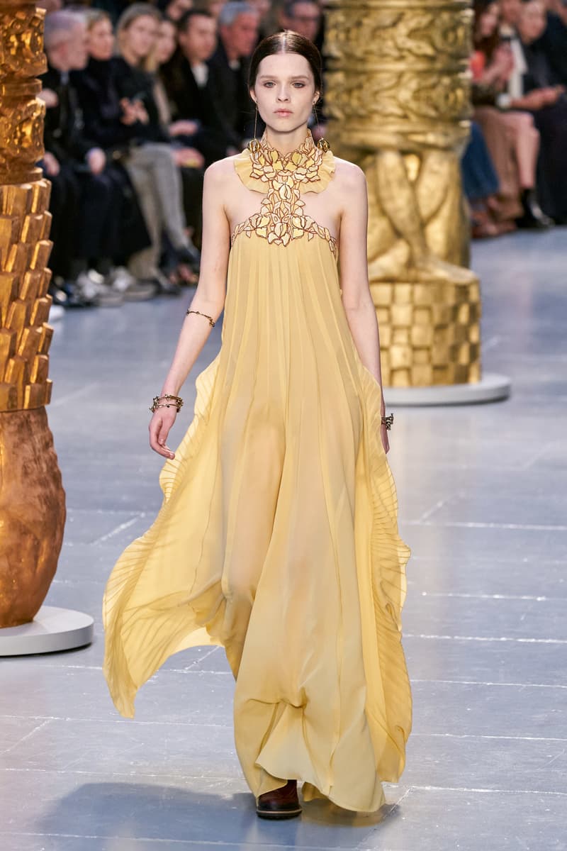 Chloé paris fashion show 2020 fw Sofia Steinberg model