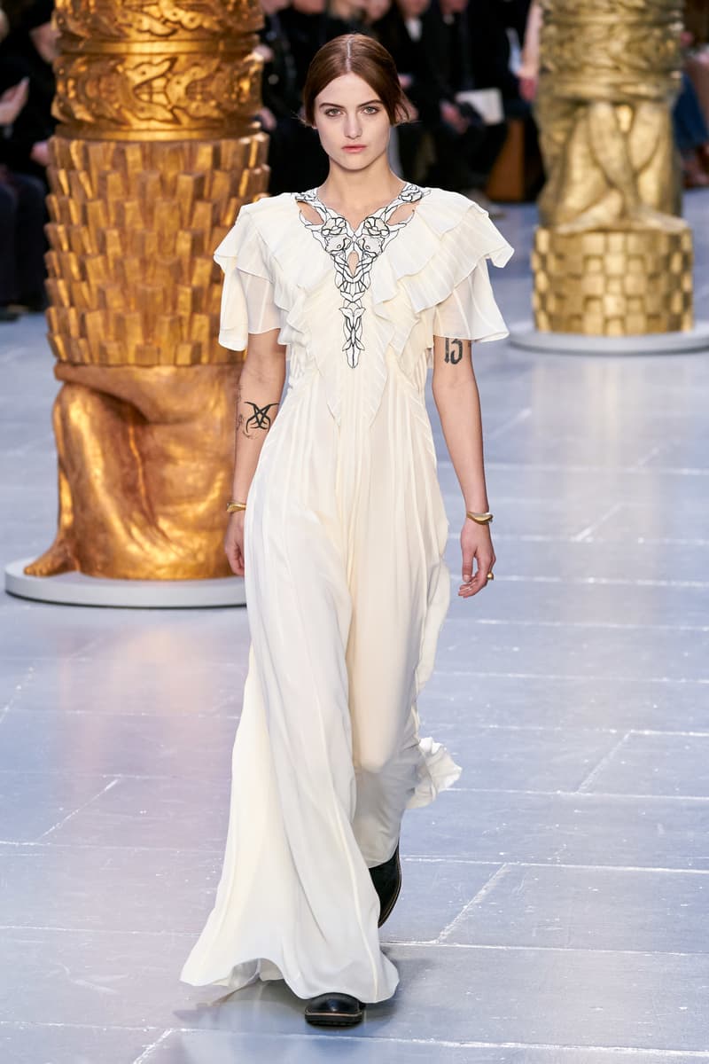 Chloé paris fashion show 2020 fw Sofia Steinberg model