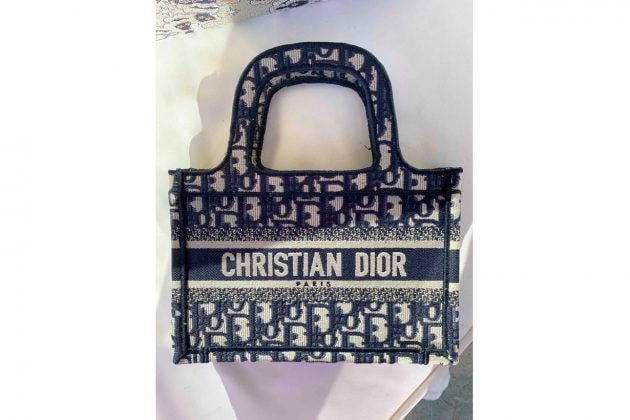 dior rihanna book tote mini size 2020 resort 