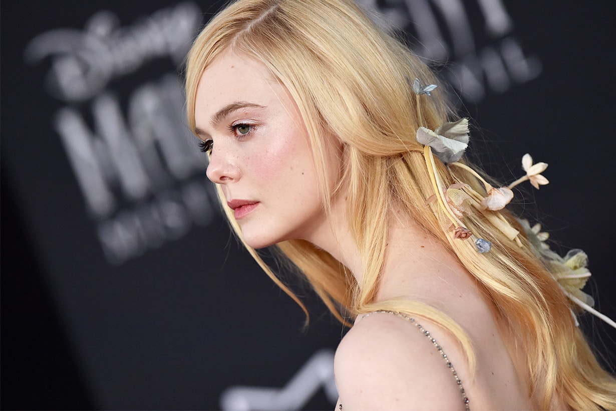 Elle Fanning No Commitment Bob Faux Bob Celebrities Hairstyles Hairstyles Trend 2020 The Roads Not Taken Hollywood Actresses Jenda Alcorn