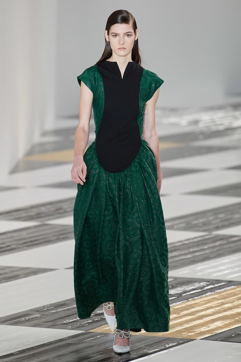 Paris fashion show fall 2020 ready to wear loewe collection