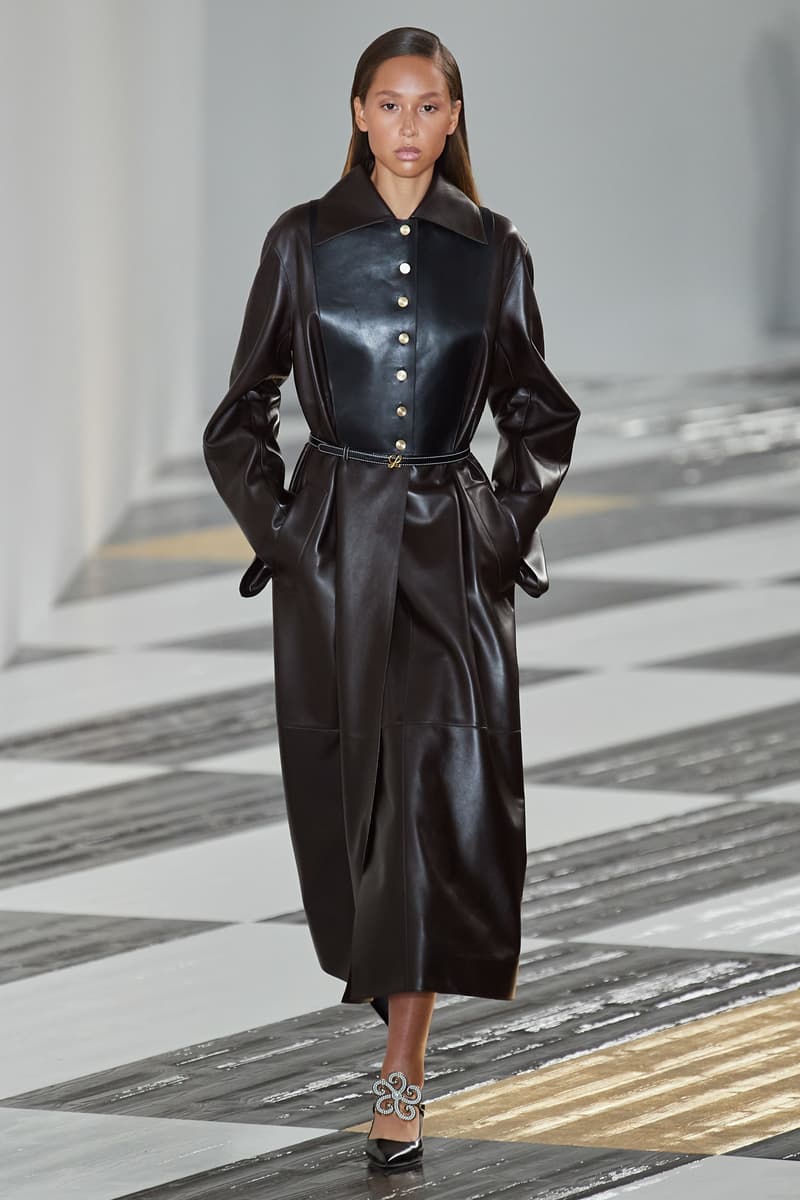 Paris fashion show fall 2020 ready to wear loewe collection