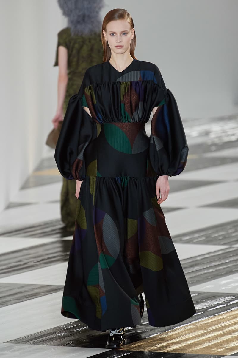 Paris fashion show fall 2020 ready to wear loewe collection