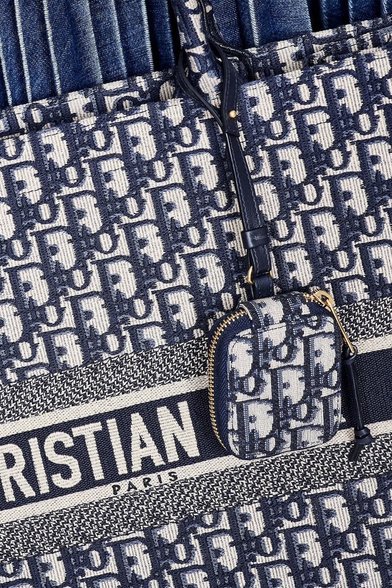 dior oblique monogram airpod case