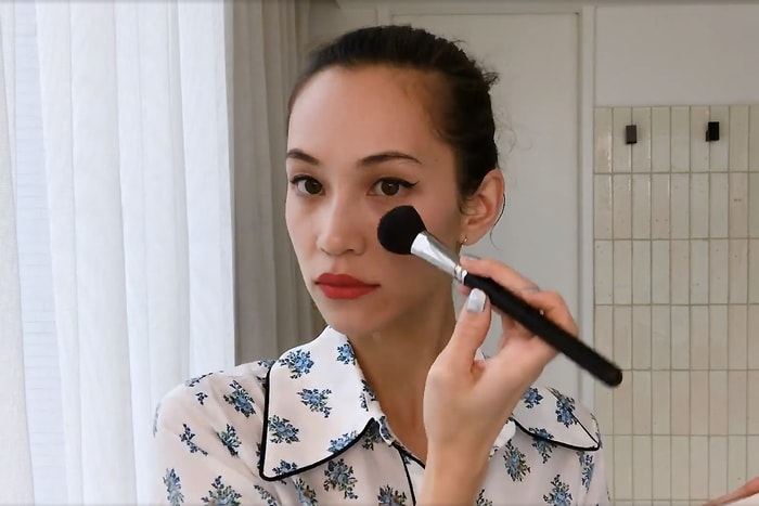 從洗臉、保養到上妝，水原希子分享 7 個你不知道的 Beauty Tips！
