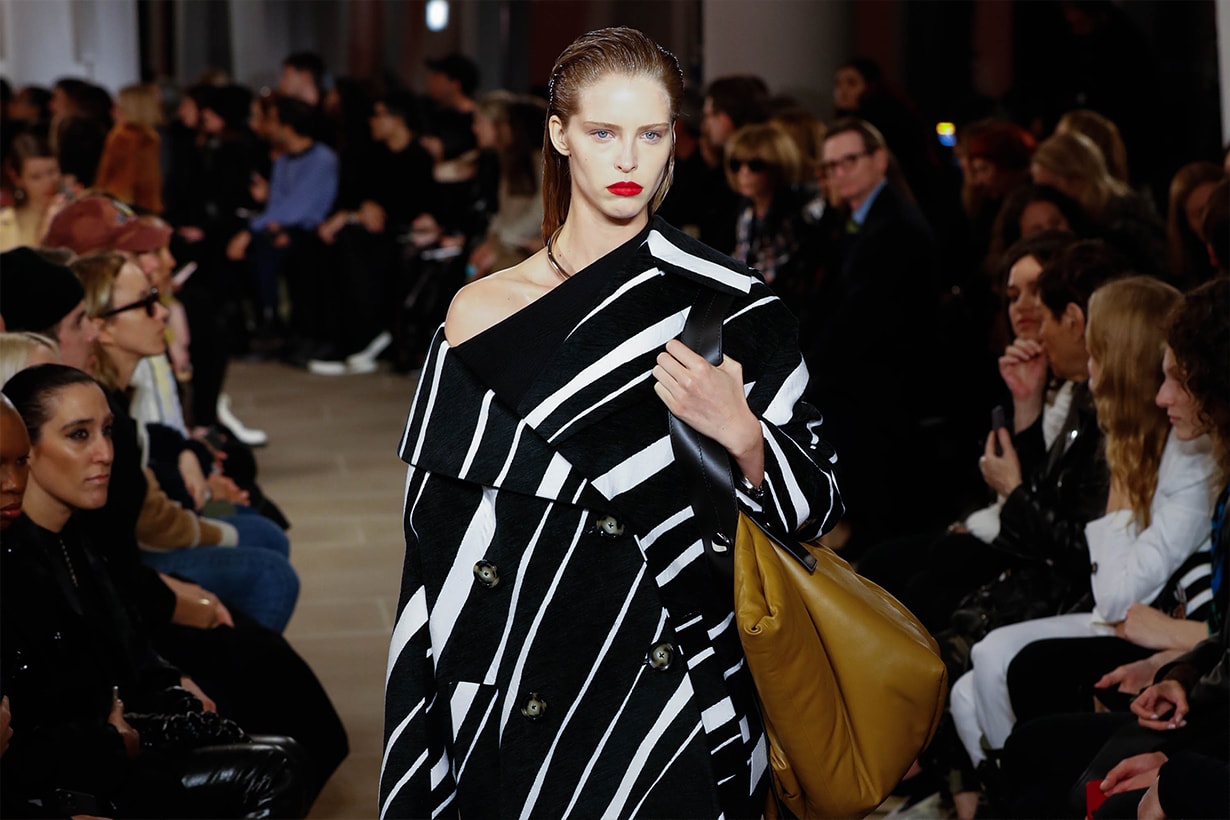 NYFW 2020 New York Fashion Week 2020 Fall Winter FW 2020 LaQuan Smith Oscar de la Renta Proenza Schouler Chromat Tory Burch Brandon Maxwell Hairstyles Idea Hairstyles Trends 2020