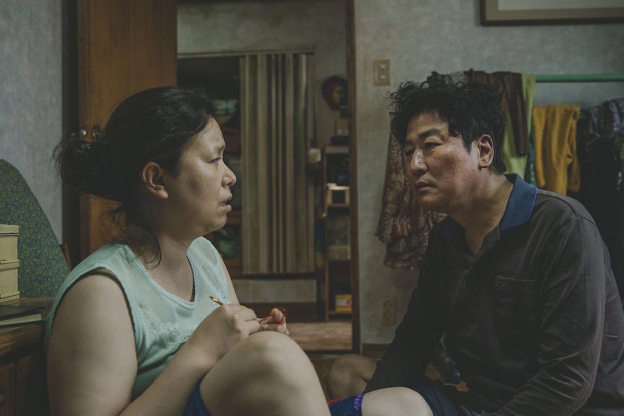 Parasite Oscars Gold Globes 2020 Best Pictures Korean Movies Bong Joon Ho couch sex scene korean celebrities director