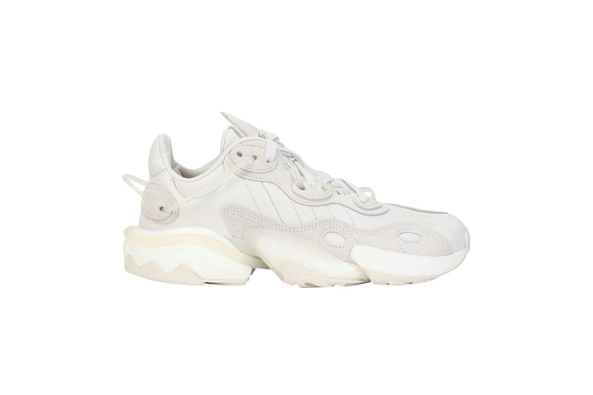 White Sneakers Style Outfit 2020