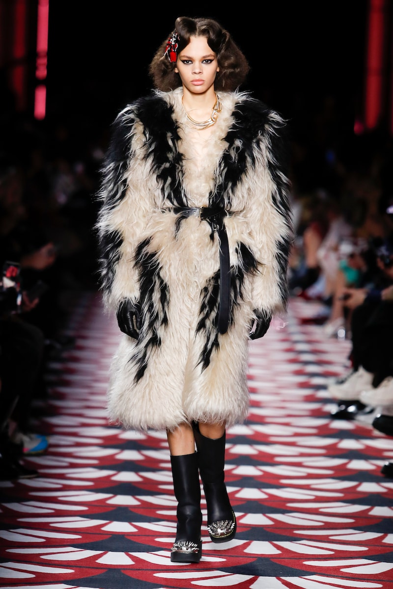 miu miu 2020 fall winter paris pfw Palais d’Iena