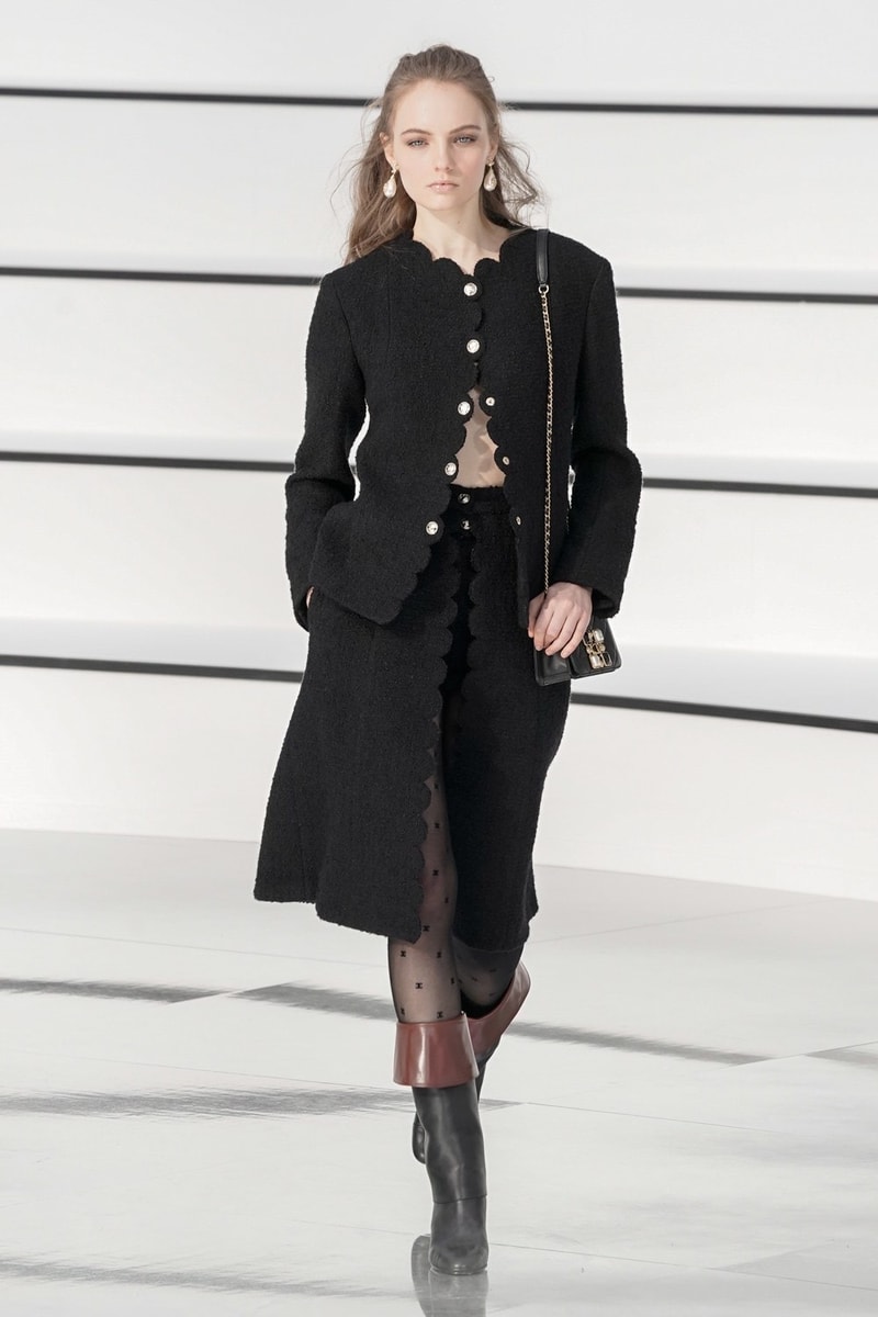 chanel paris pfw 2020 virginie viard grand palais fw