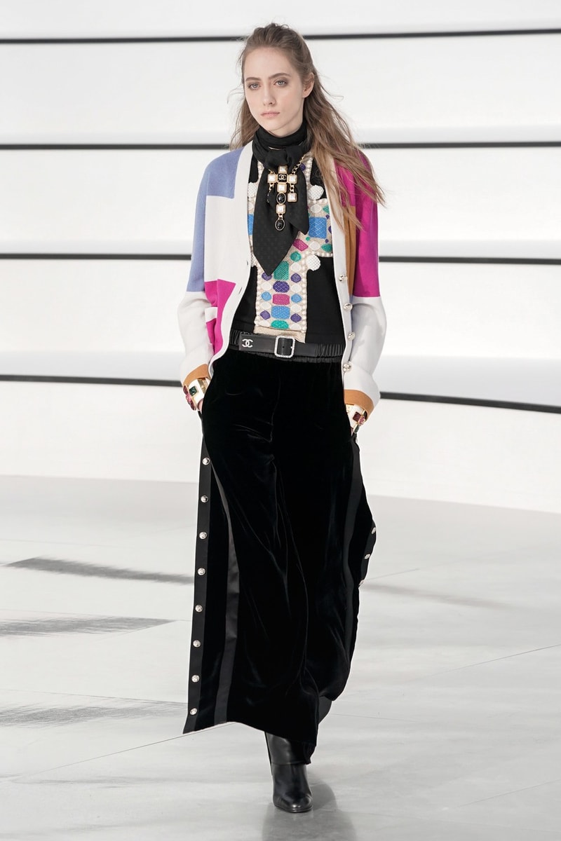 chanel paris pfw 2020 virginie viard grand palais fw