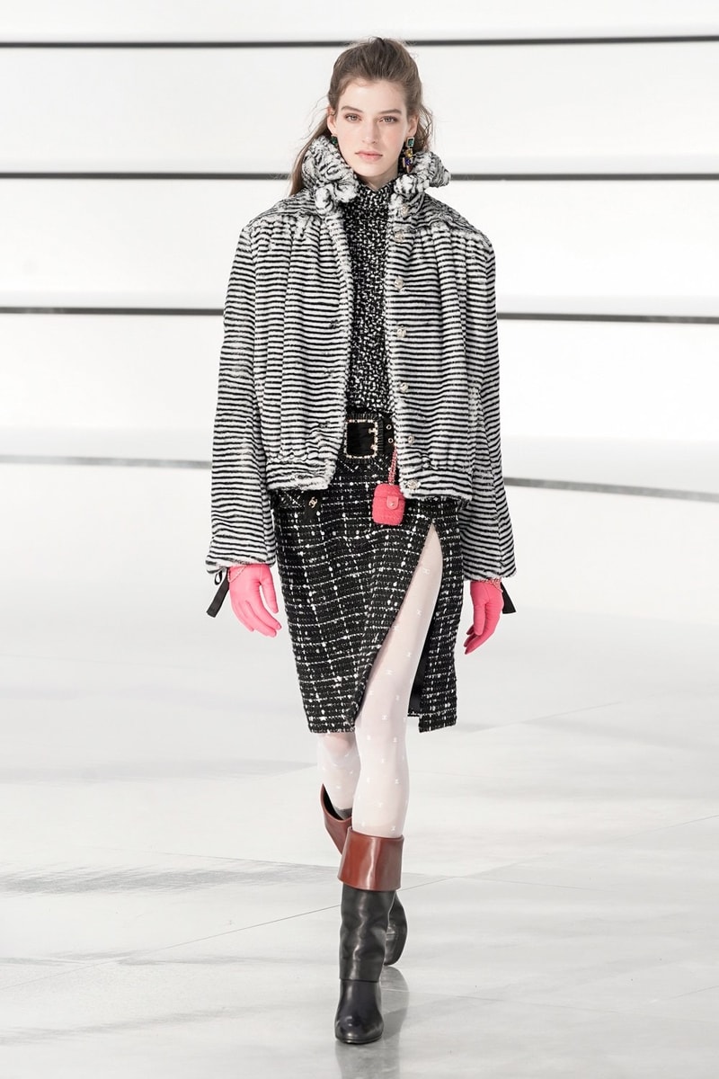 chanel paris pfw 2020 virginie viard grand palais fw