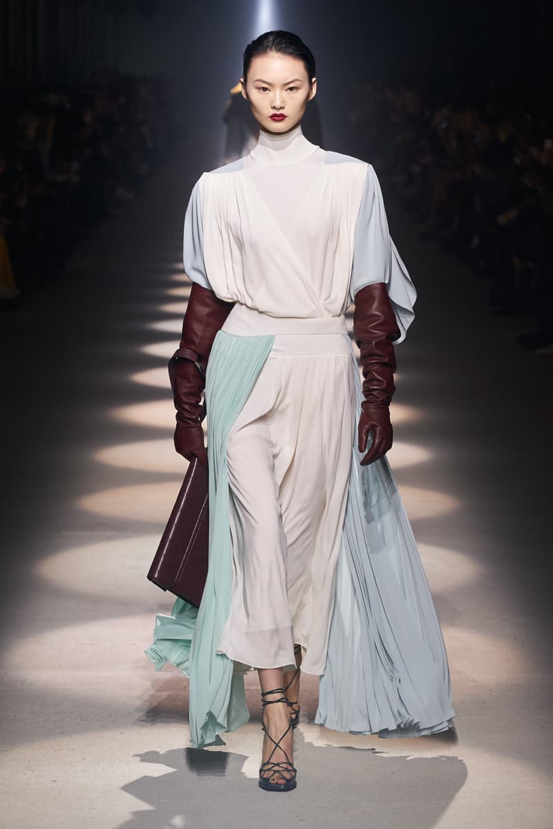 givenchy 2020 pfw Clare Waight Keller runway