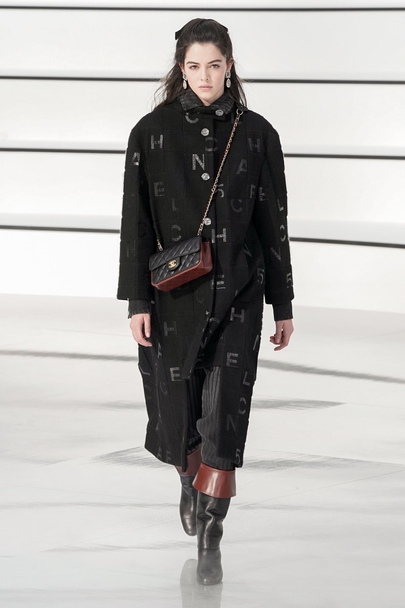 chanel paris pfw 2020 virginie viard grand palais fw