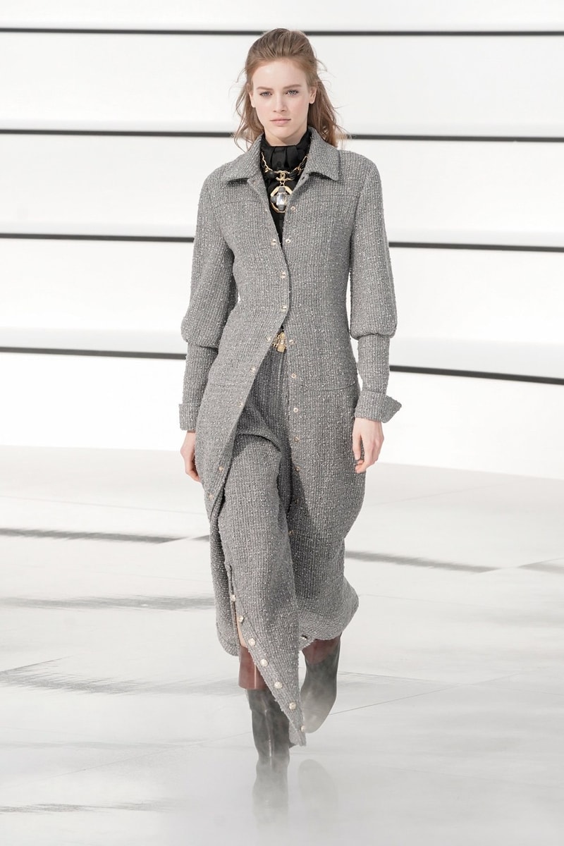 chanel paris pfw 2020 virginie viard grand palais fw