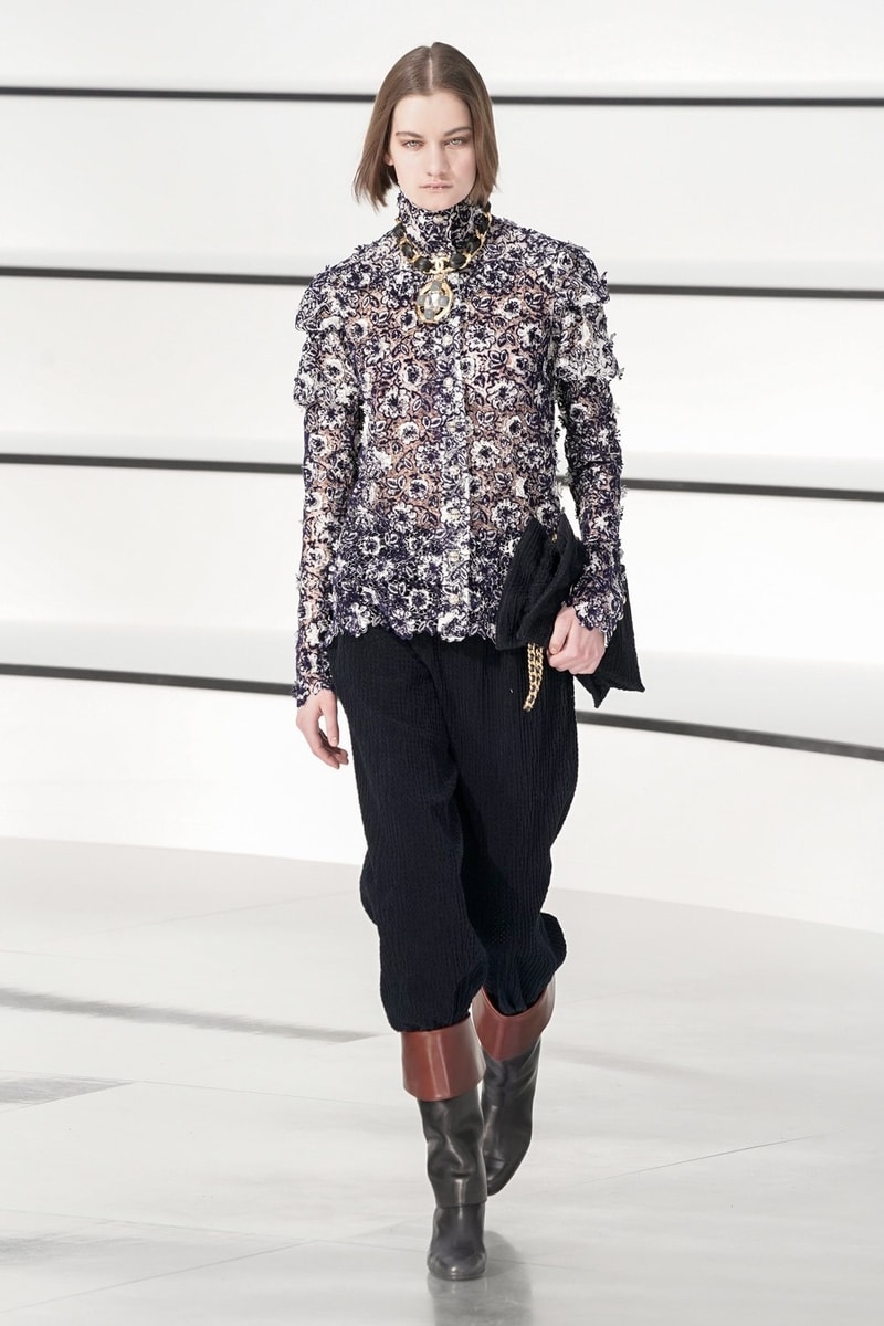 chanel paris pfw 2020 virginie viard grand palais fw