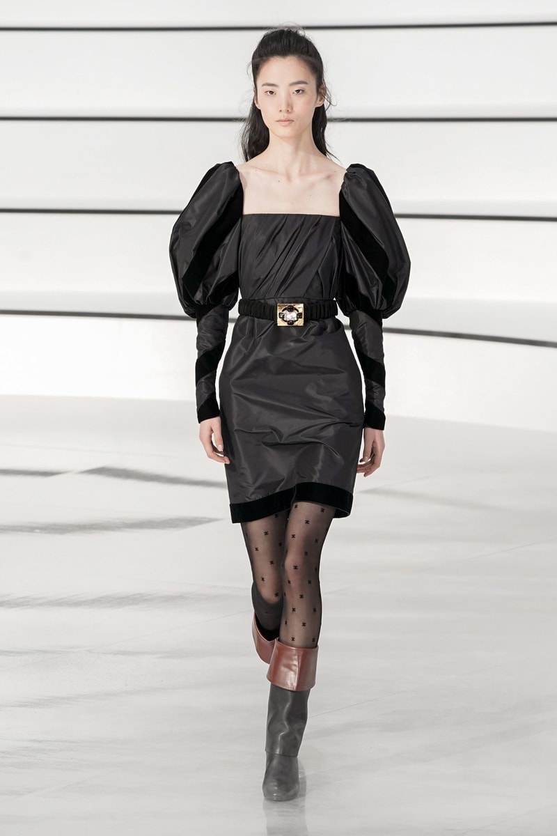 chanel paris pfw 2020 virginie viard grand palais fw