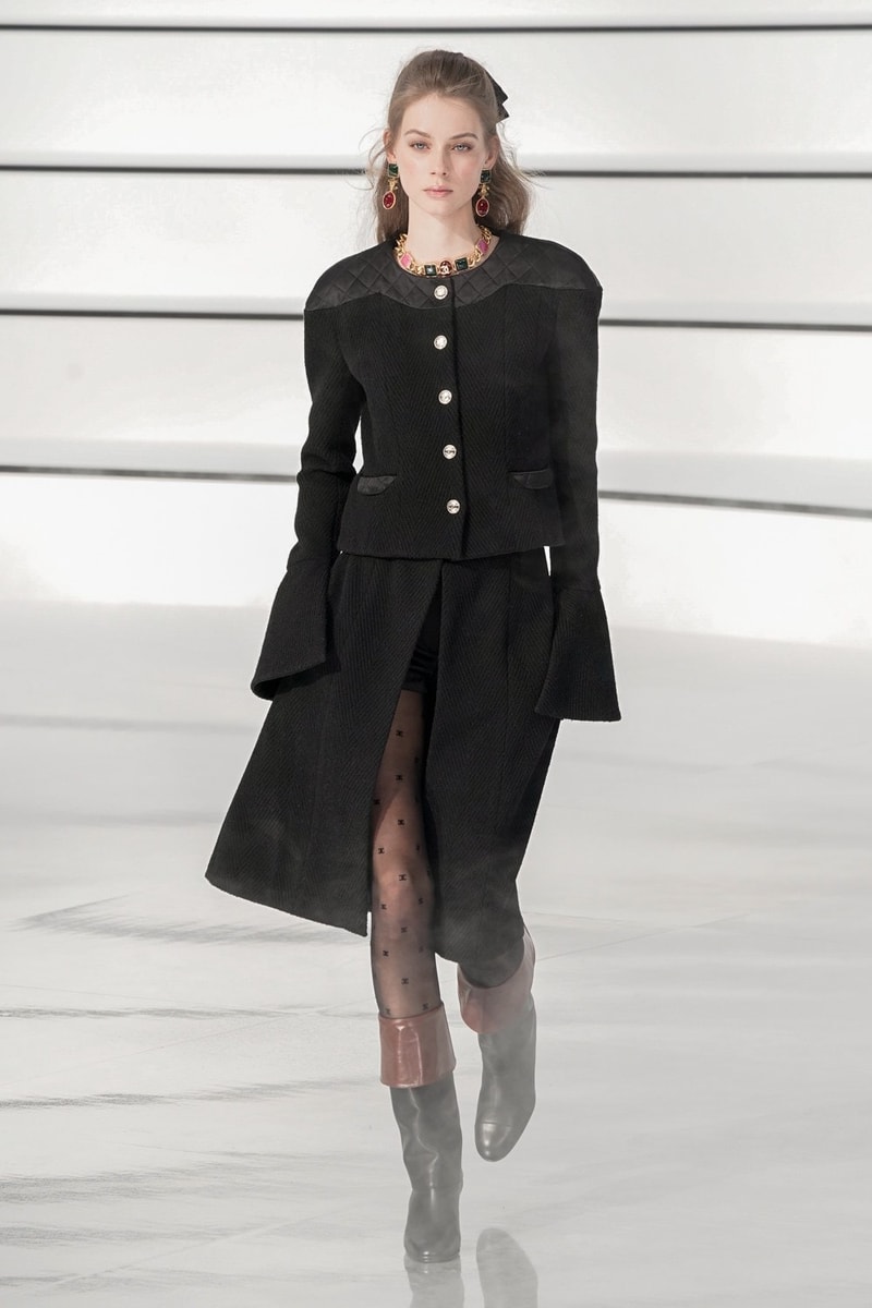chanel paris pfw 2020 virginie viard grand palais fw