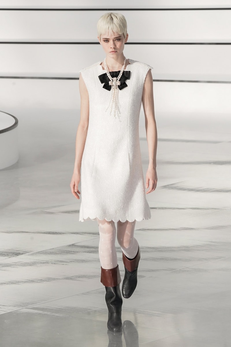 chanel paris pfw 2020 virginie viard grand palais fw