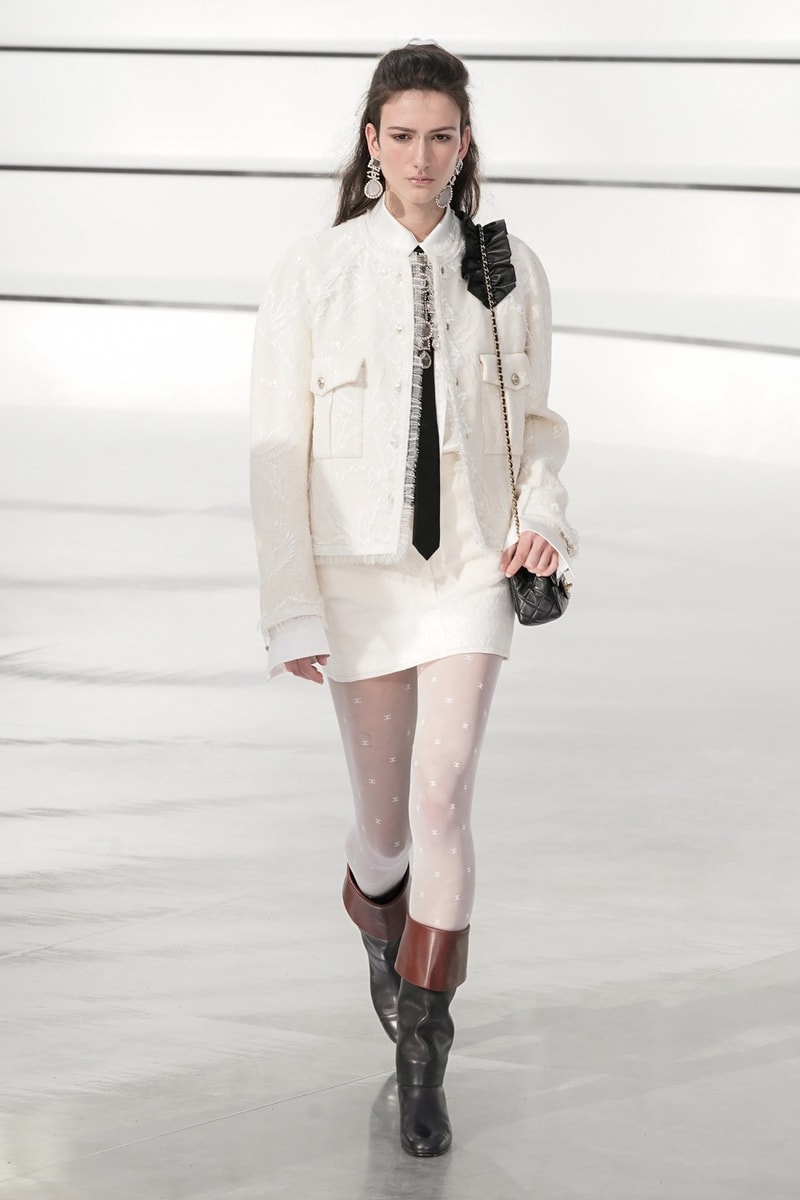 chanel paris pfw 2020 virginie viard grand palais fw