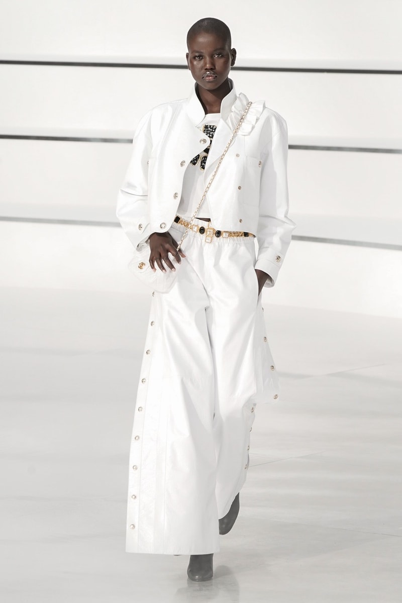 chanel paris pfw 2020 virginie viard grand palais fw