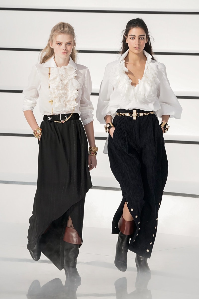 chanel paris pfw 2020 virginie viard grand palais fw