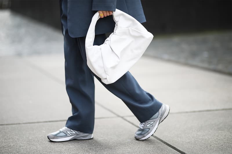 White Handbags Trends 2020 Spring Summer BOTTEGA VENETA BIENEN-DAVIS BALENCIAGA SHRIMPS LOEWE PRADA MARNI STAUD GUCCI HILLIER BARTLEY