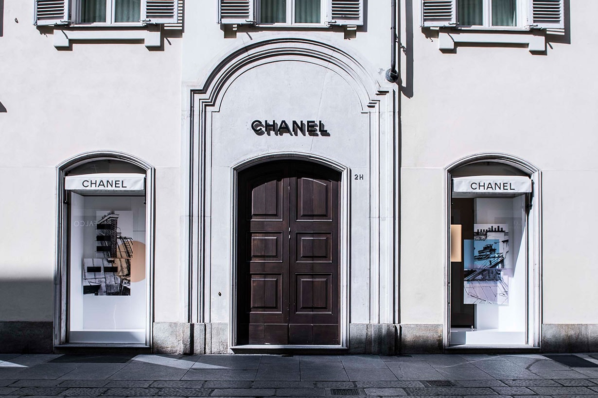 General view of Chanel luxury clothing store closed in Via La Grange in Turin during on the Italy Continues Nationwide Lockdown To Control Coronavirus Pandemic on March 19, 2020 in Turin, Italy. The Italian government continues to enforce the nationwide lockdown measures to control the spread of COVID-19.