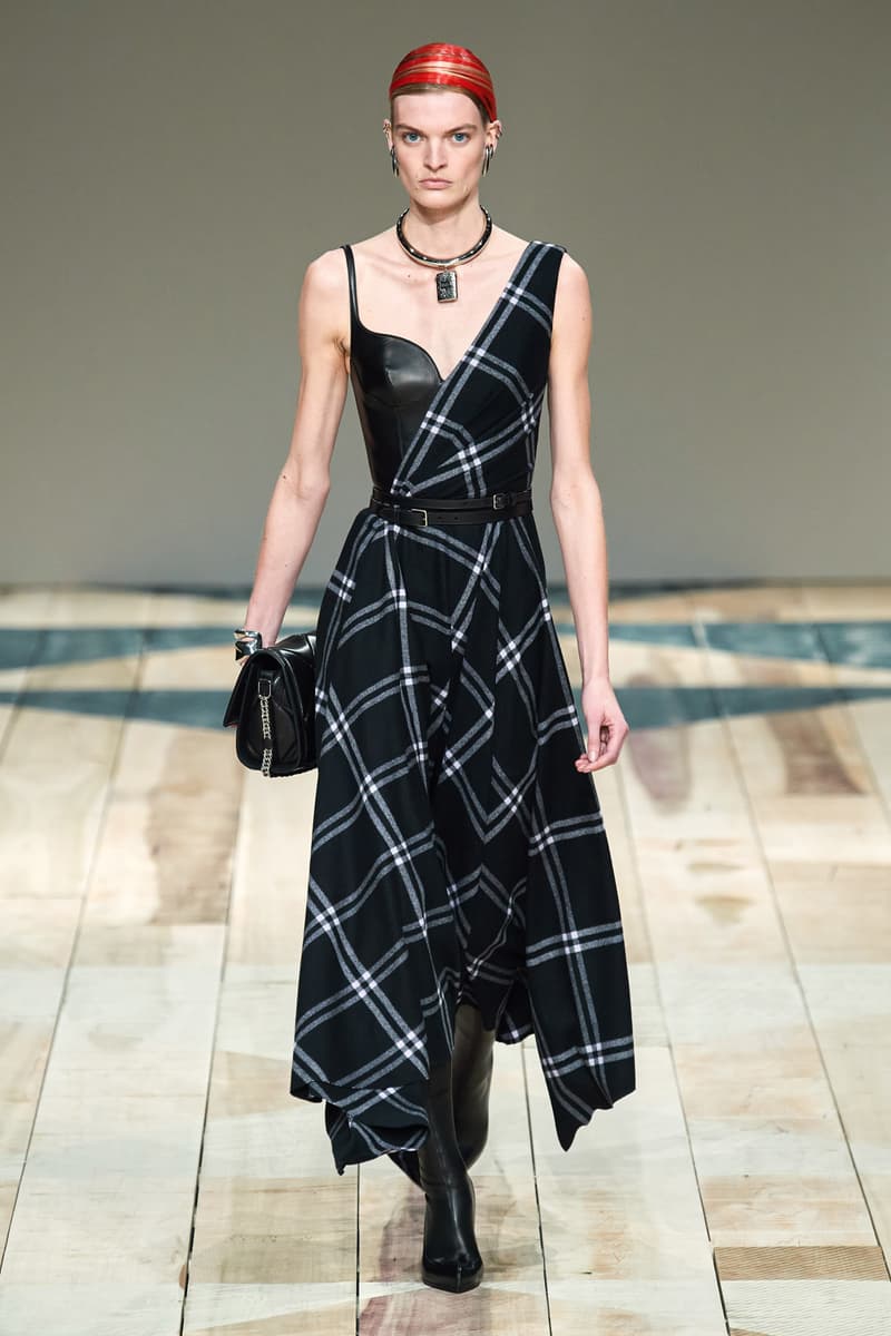 Paris fashion shows Alexander mcqueen 2020 ready to wear