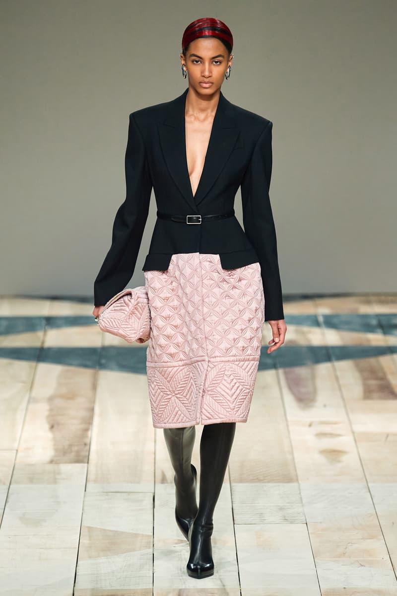 Paris fashion shows Alexander mcqueen 2020 ready to wear