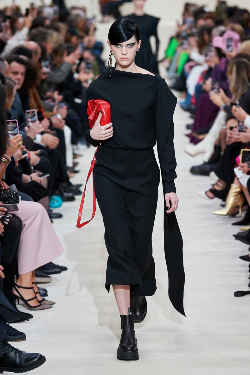 valentino pfw 2020 fw Pierpaolo Piccioli runway show