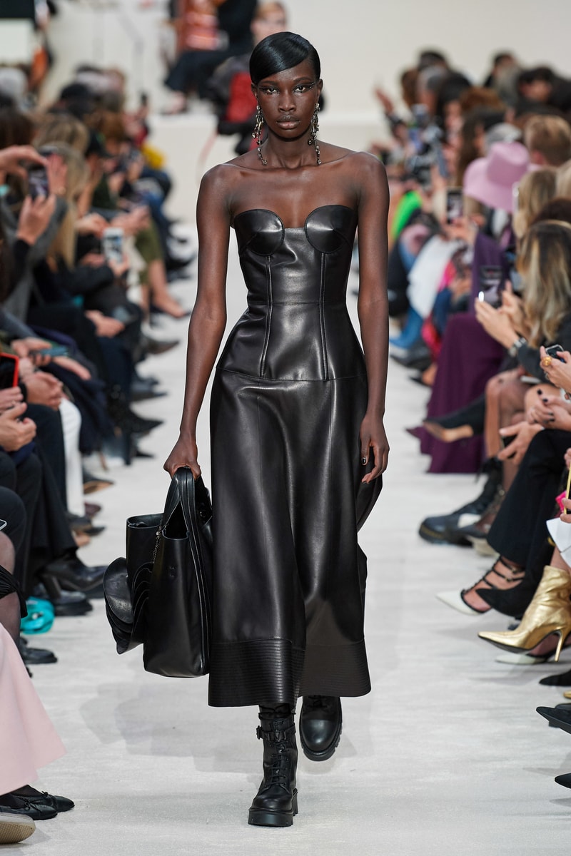 valentino pfw 2020 fw Pierpaolo Piccioli runway show