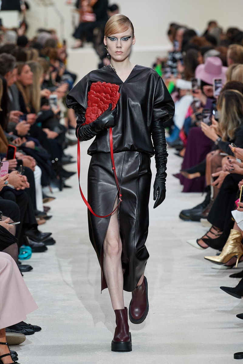 valentino pfw 2020 fw Pierpaolo Piccioli runway show
