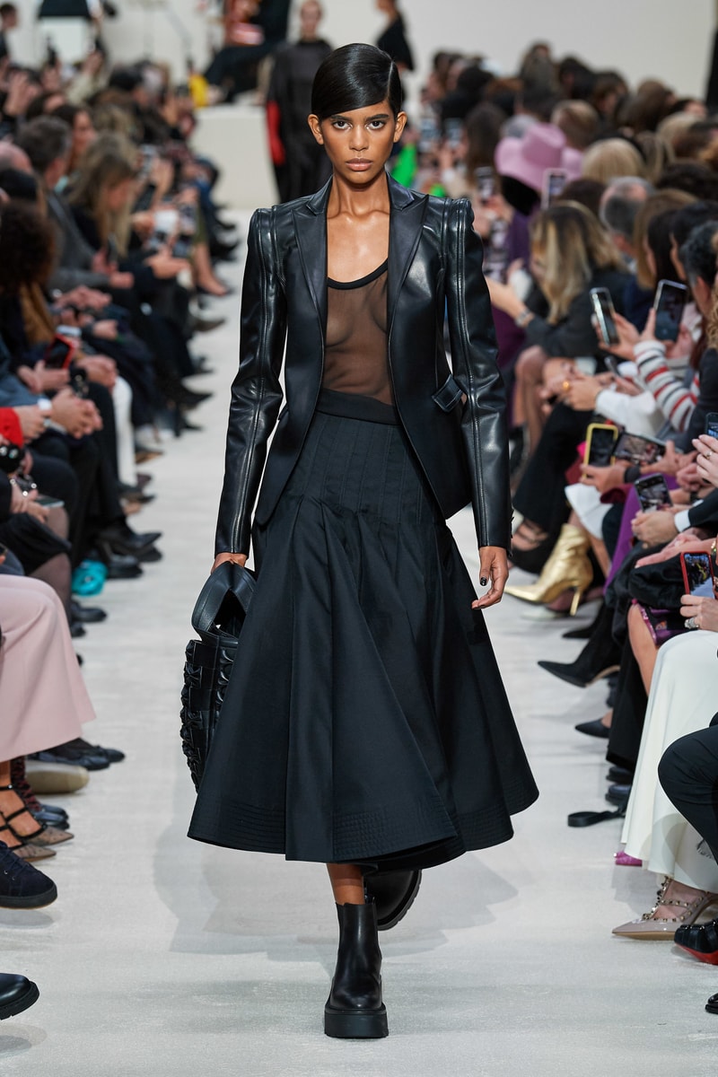 valentino pfw 2020 fw Pierpaolo Piccioli runway show
