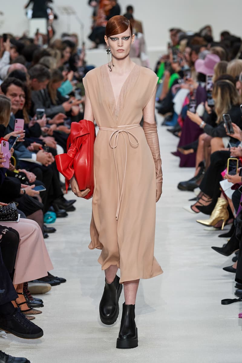 valentino pfw 2020 fw Pierpaolo Piccioli runway show