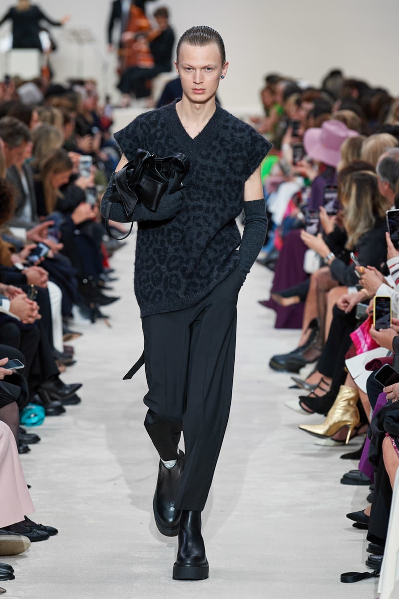 valentino pfw 2020 fw Pierpaolo Piccioli runway show