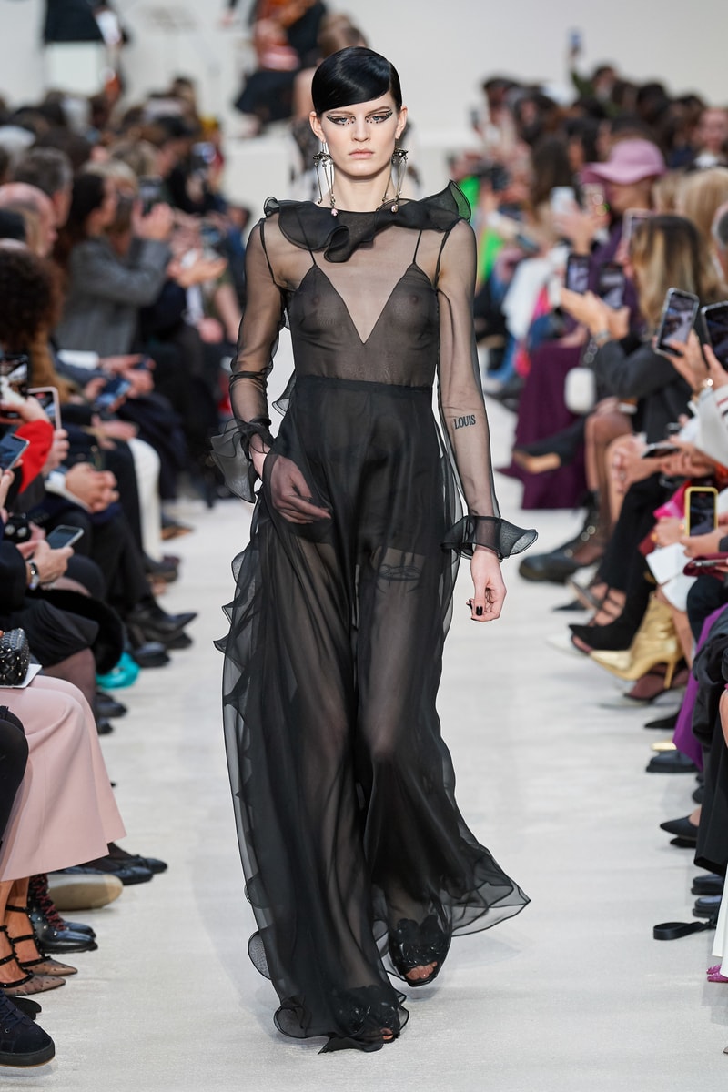 valentino pfw 2020 fw Pierpaolo Piccioli runway show