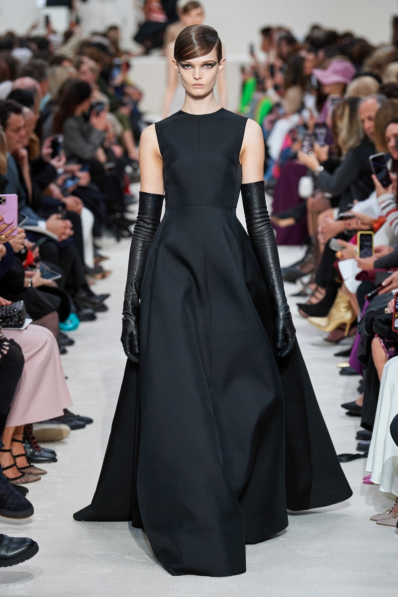 valentino pfw 2020 fw Pierpaolo Piccioli runway show