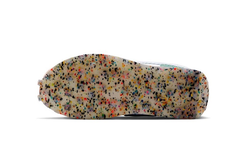 Nike Daybreak Sail Desert Berry Color Release