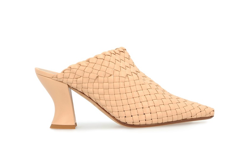 2020 Spring Milk Tea Color Shoes Trend