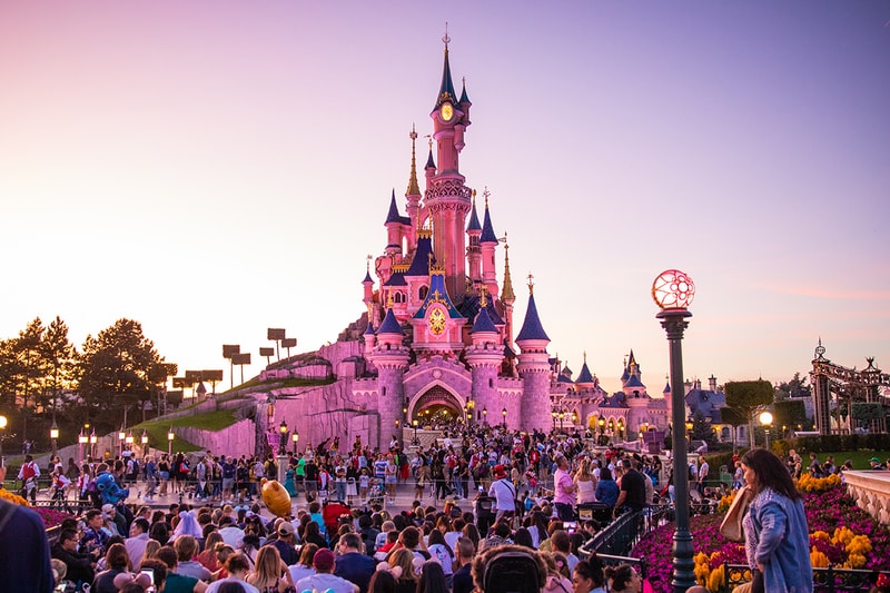 Disney Covid-19 Stay Home Disney Magic Moment Web