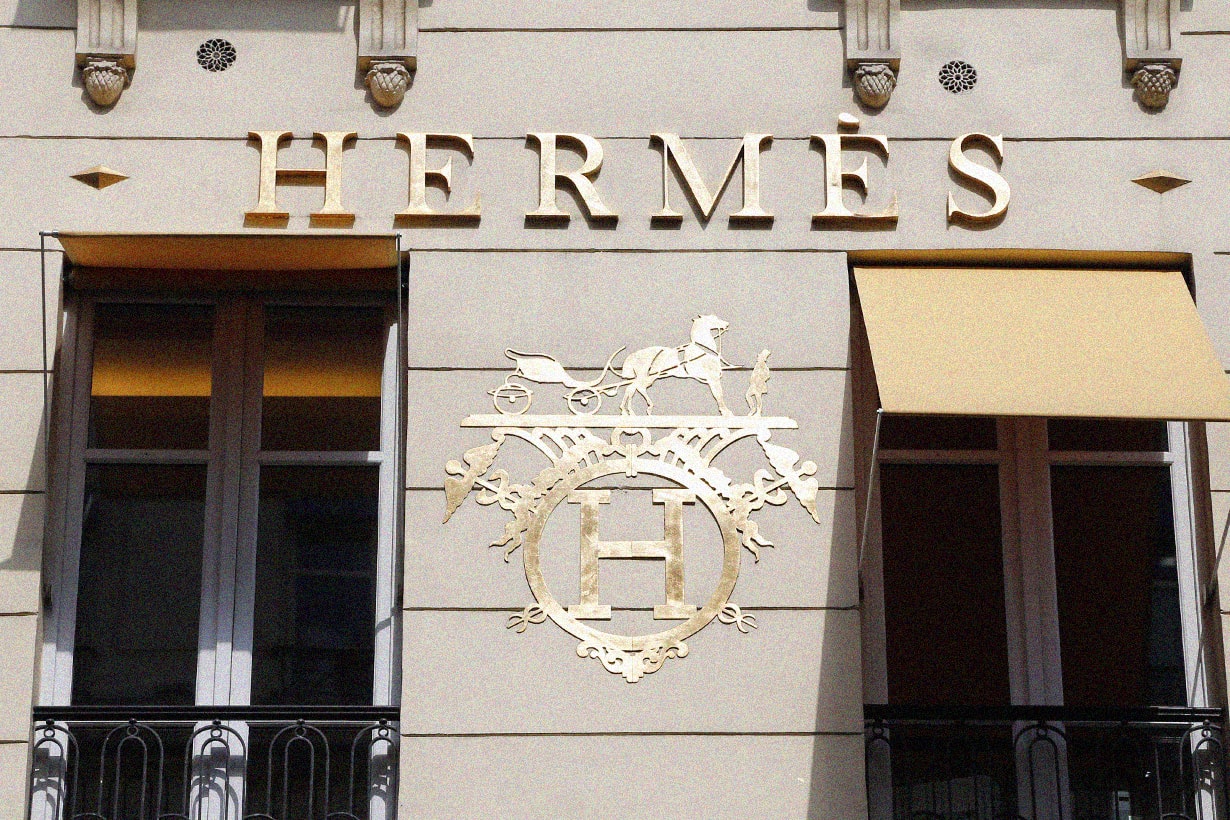 A picture taken on August 30, 2013 shows the frontage of a French luxury goods firm Hermes' shop in Paris. French luxury fashion group Hermes, known for its silk scarves and exclusive handbags, said today that strong demand helped drive up its profits by 13.9 percent in the first half. The price of shares in the company surged by nearly 3.0 percent. AFP PHOTO FRANCOIS GUILLOT