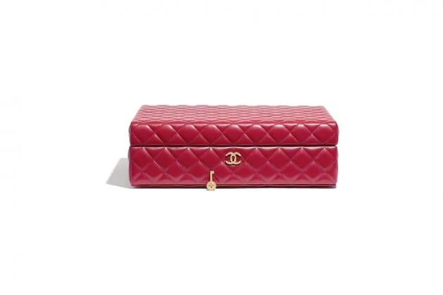 chanel classic 2.55 boy gabrielle box gift dream luxury