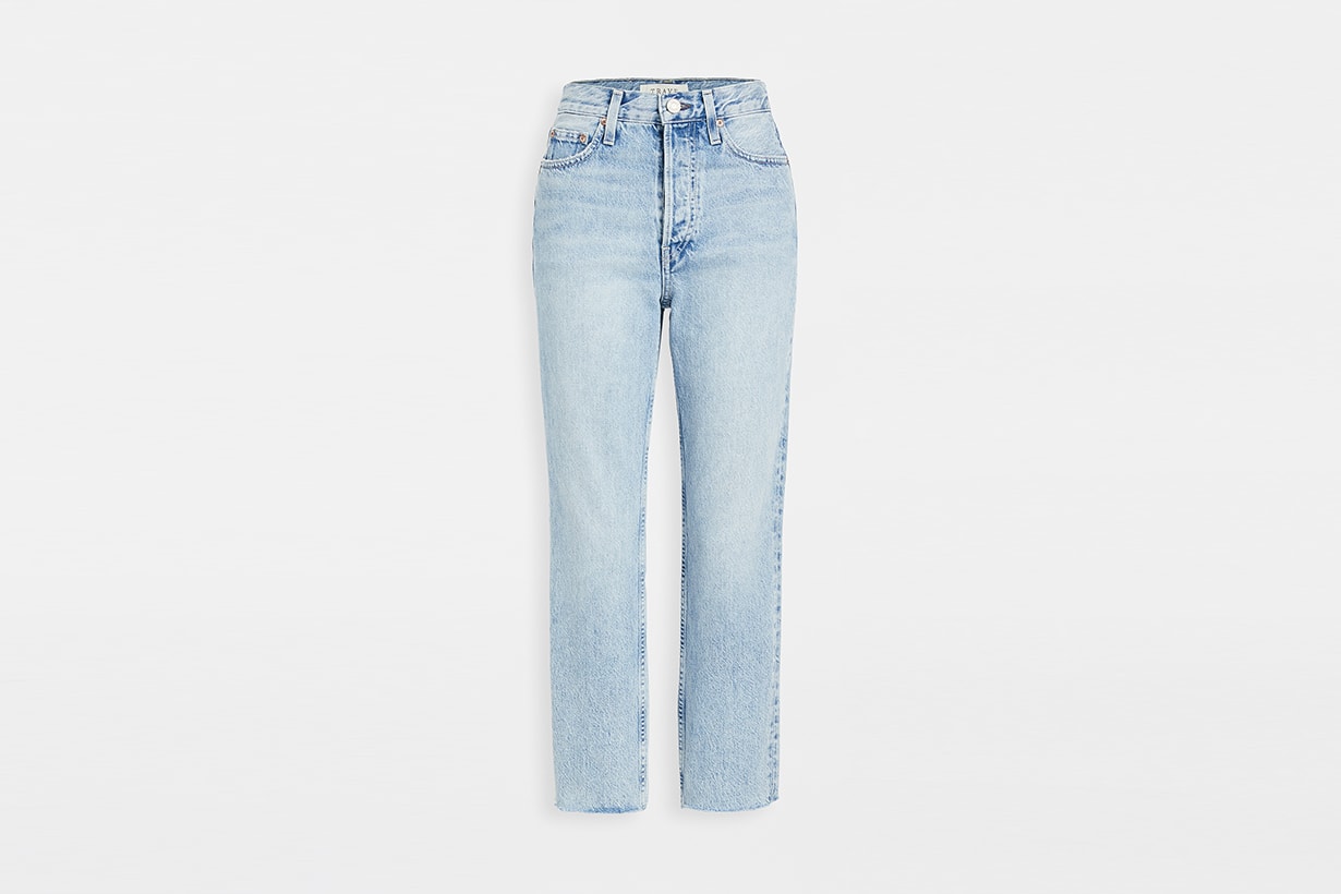 light wash jeans outfits 2020ss