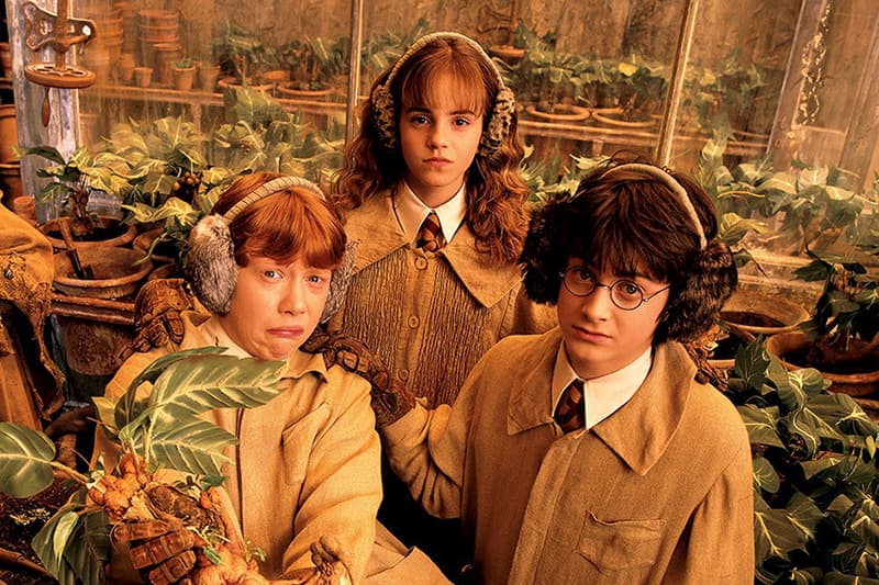 Harry Potter Daniel Radcliffe Narrates With Co-Stars As Part Of A Series Of Free Readings