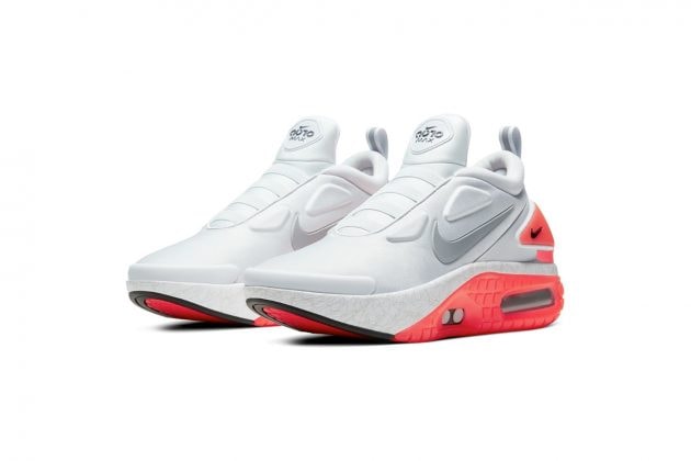 nike Adapt Auto Max air change colors app future