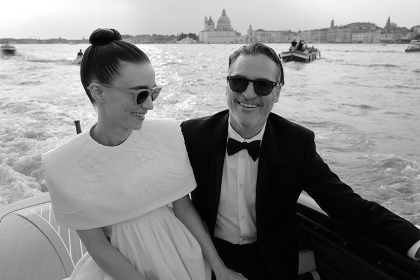 Joaquin phoenix rooney mara is pregnant expecting first child