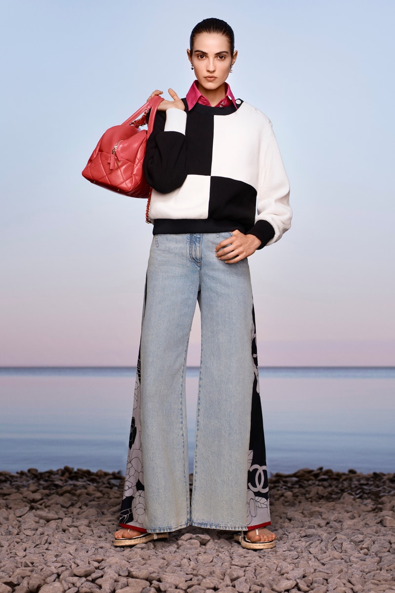 Chanel 2021 Cruise fashion show