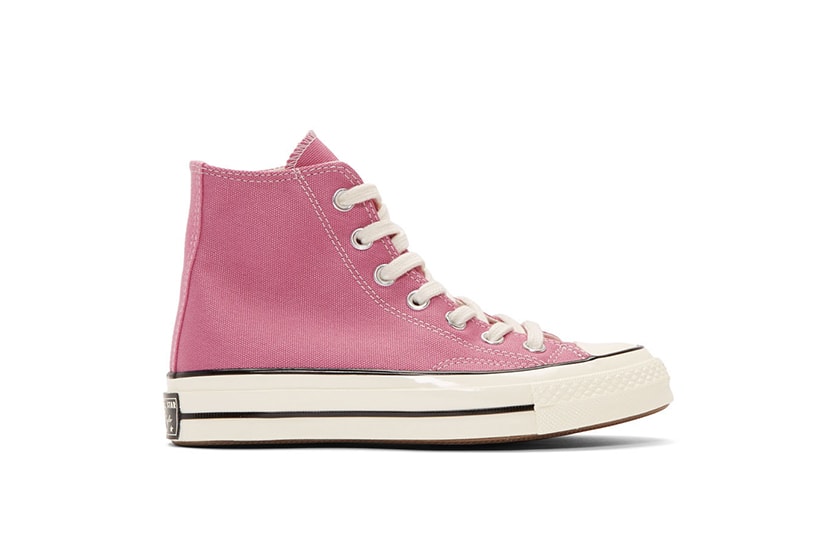 Japanese Girl Converse Outfit Inspiration